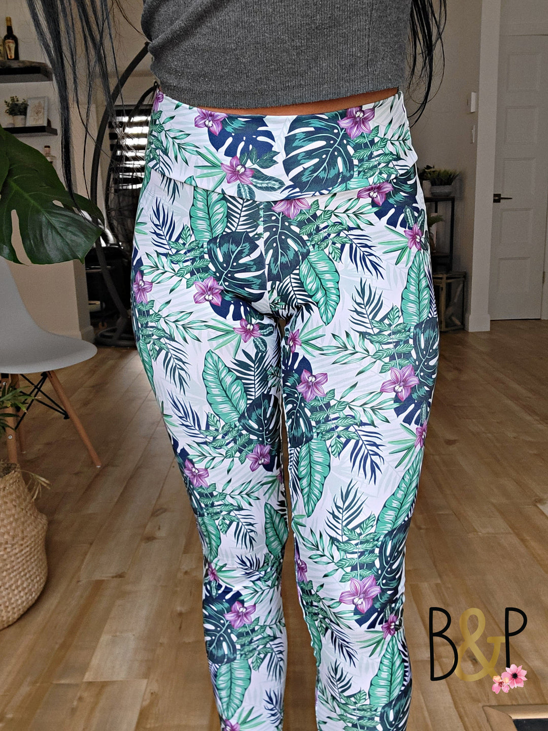 Legging tropical fleurs mauves